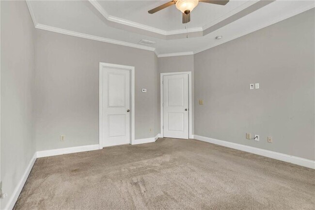 Building Photo - 3026 Eltham Pl