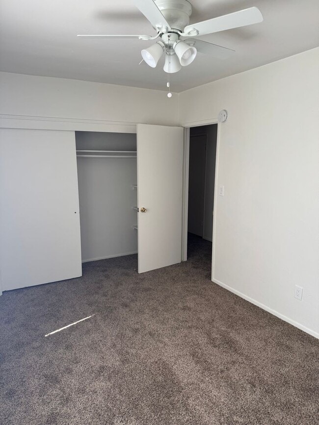 Building Photo - 10535