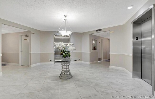 Building Photo - 2600 N Flagler Dr