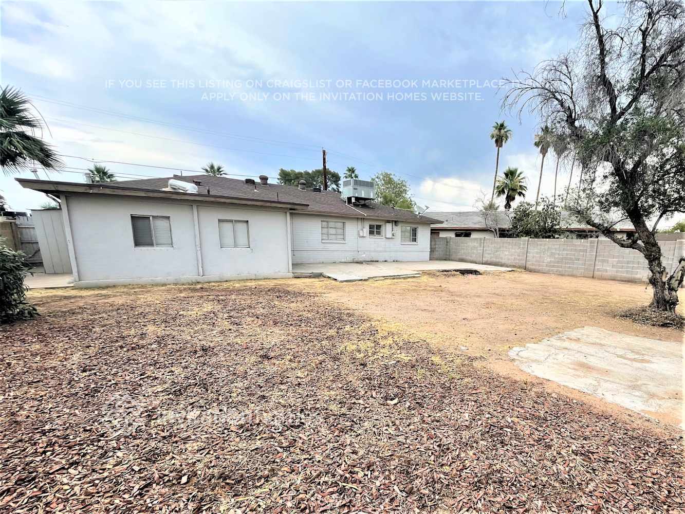 Building Photo - 2039 E Osborn Rd