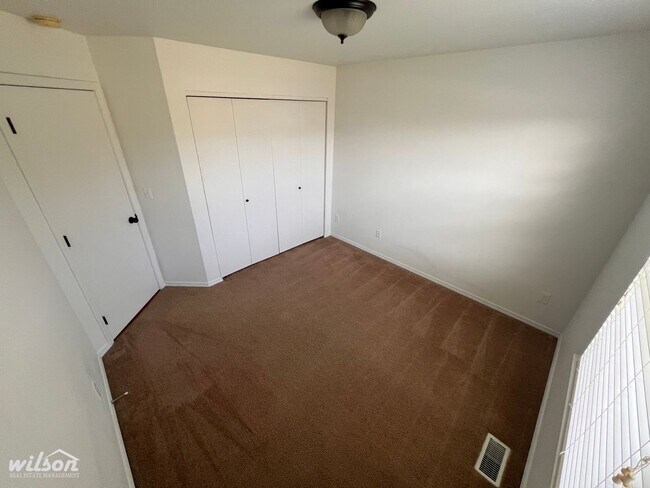 Building Photo - Stylish 4-Bed West Valley Home with Bonus ...