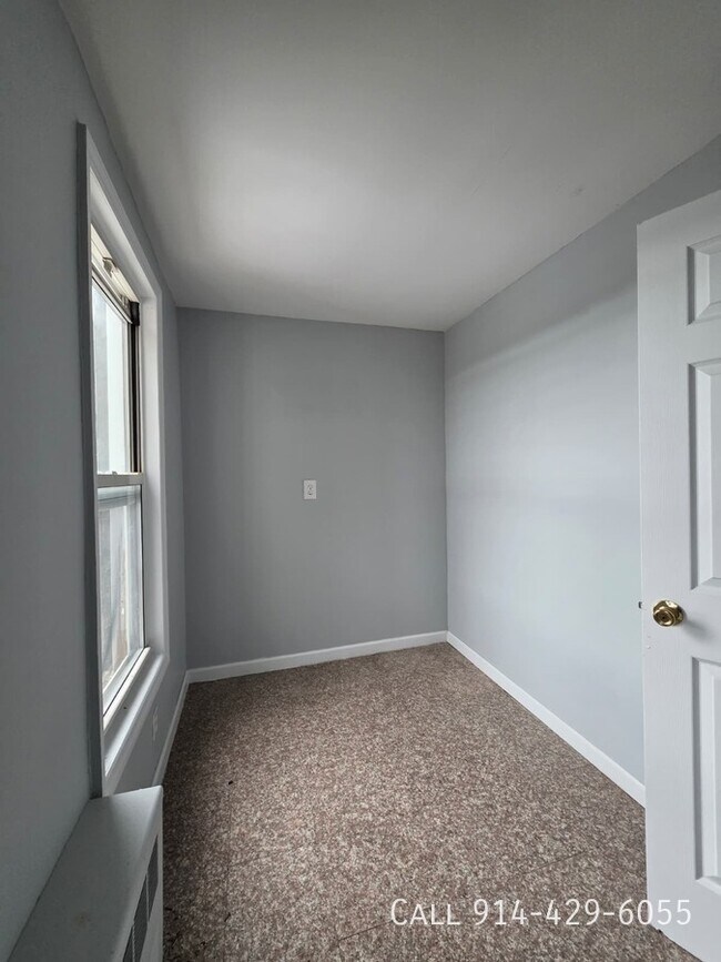 Building Photo - 146 Beech St