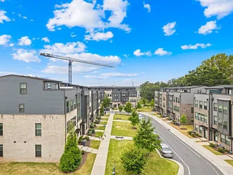 Building Photo - 317 Music Hall Wy