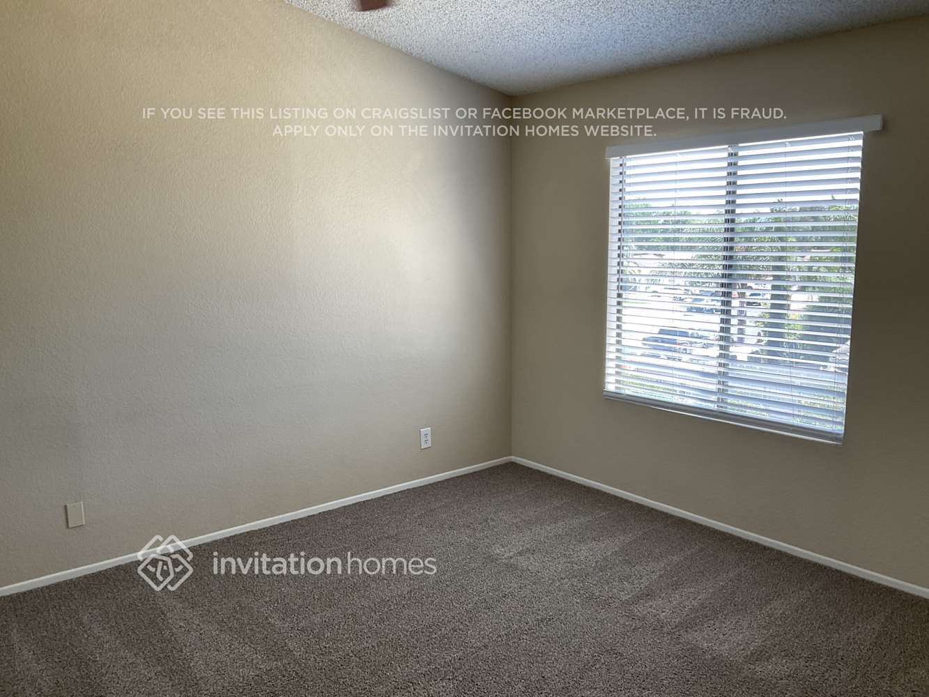 Building Photo - 25983 Whispering Wind Ct
