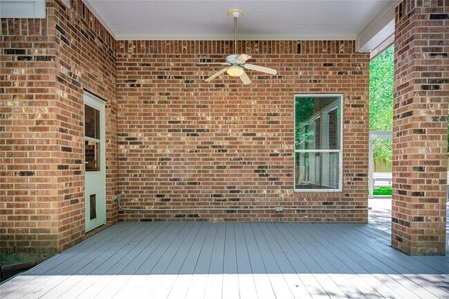 Building Photo - 111 Regan Mead Ct