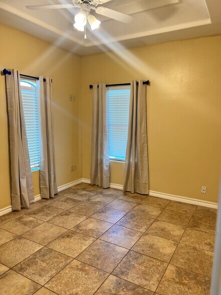 2nd Bedroom/ Curtains and TV mount included - 12 Chaparral St