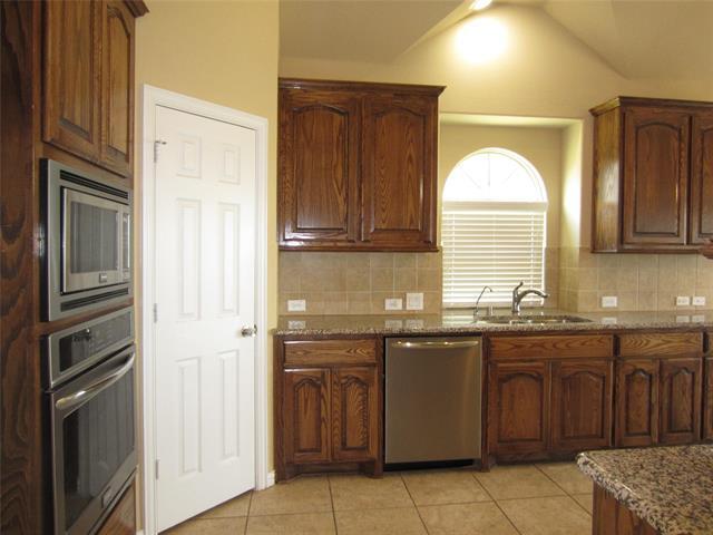 Building Photo - 2515 Appaloosa Ln