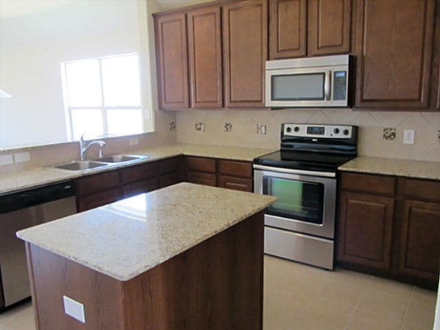 Building Photo - 2814 Waterfall Ln