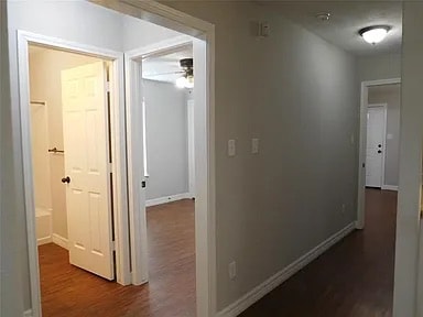 Building Photo - 1087 Mann Rd