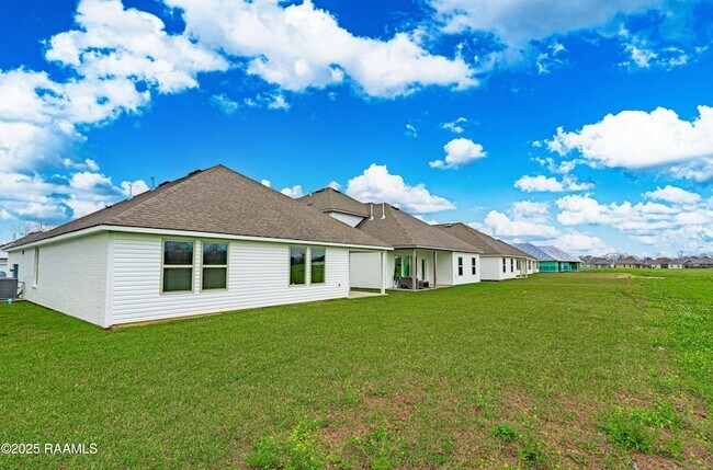 Building Photo - 521 Schooner Bay Dr