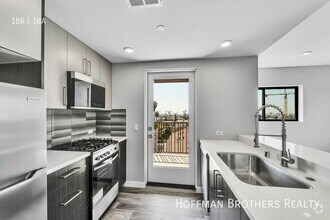 Building Photo - 5606 La Mirada Ave