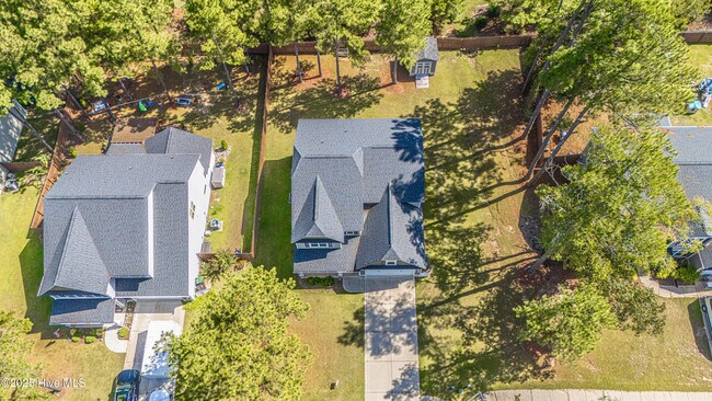 Building Photo - 412 Palisades Dr