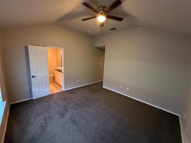 Building Photo - 9301 Goldenview Dr