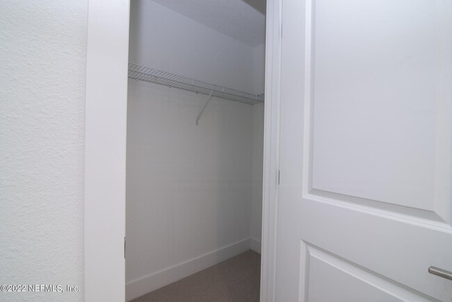 Building Photo - 183 Millenia Dr