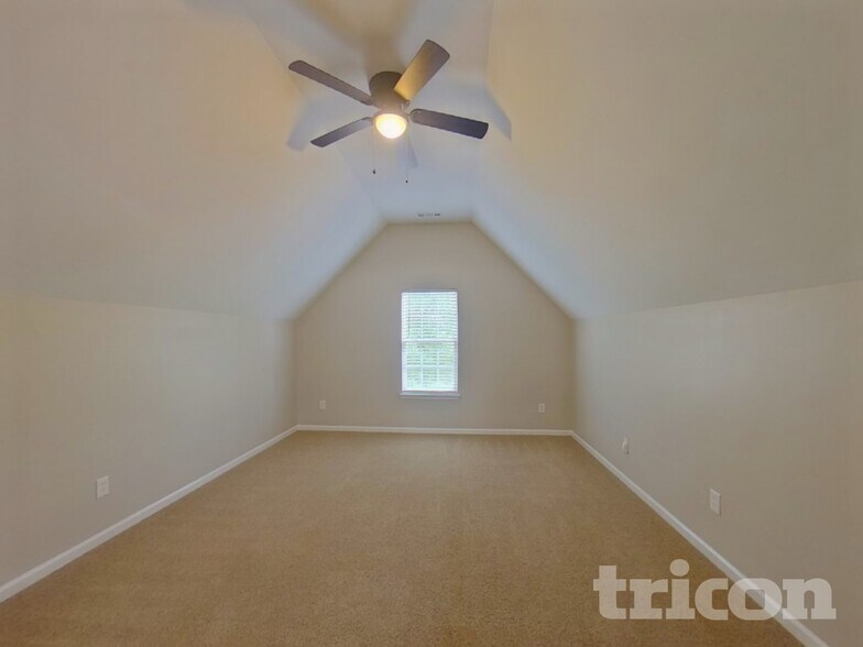 Building Photo - 1911 Kingstree Dr