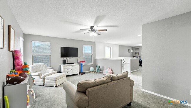 Building Photo - 208 Gatewood Clf