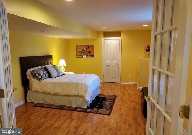 Building Photo - 8650 Trenton Chapel Way