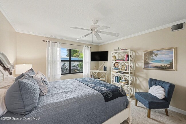 Building Photo - 2160 N Hwy A1A