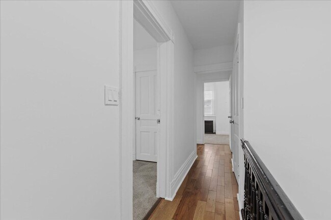 Building Photo - 515 Cato St