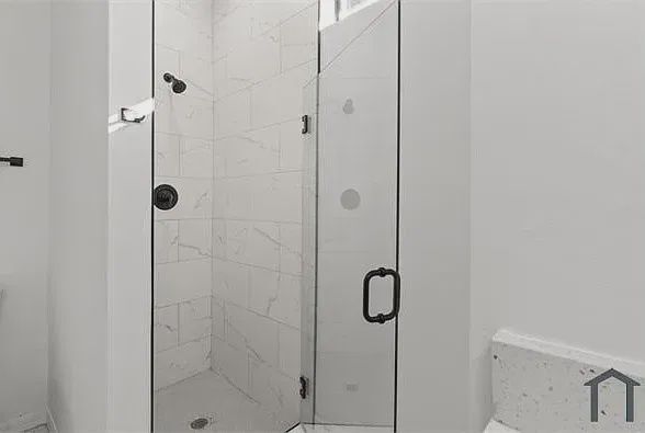 Building Photo - 1147 Edgerton Ave