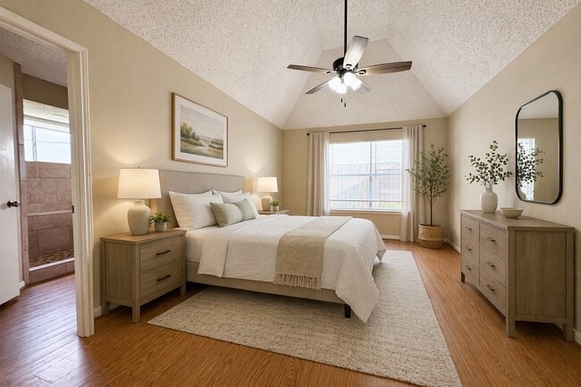 Building Photo - 3511 Palm Grove Dr