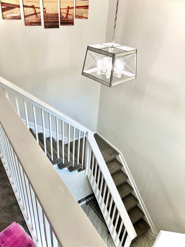 Building Photo - 1809 Crooked Pine Dr