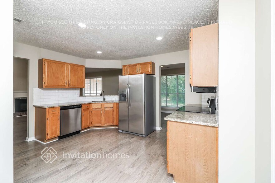 Building Photo - 3502 Baroney Ln SW