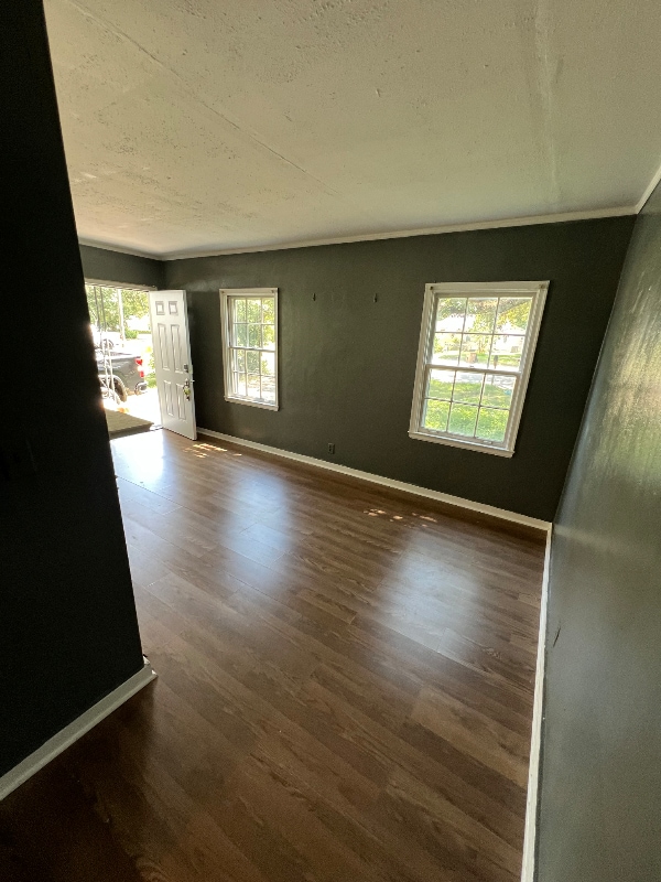 Building Photo - 2068 Victory Ct