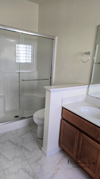 Building Photo - 821 Sail Ln