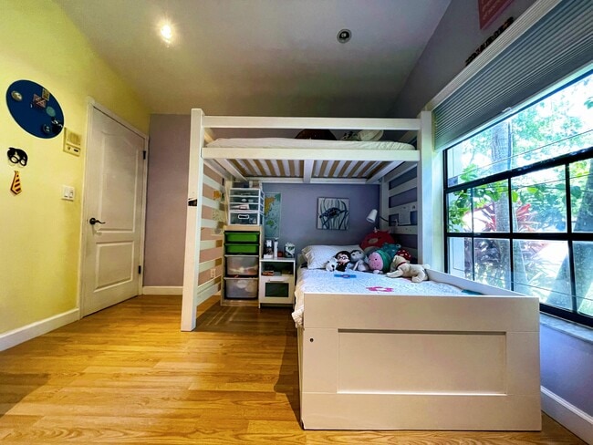 Building Photo - 1701 NW 97th Terrace