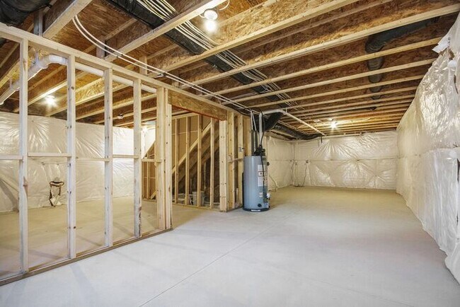 Building Photo - 7532 Bramling Dr