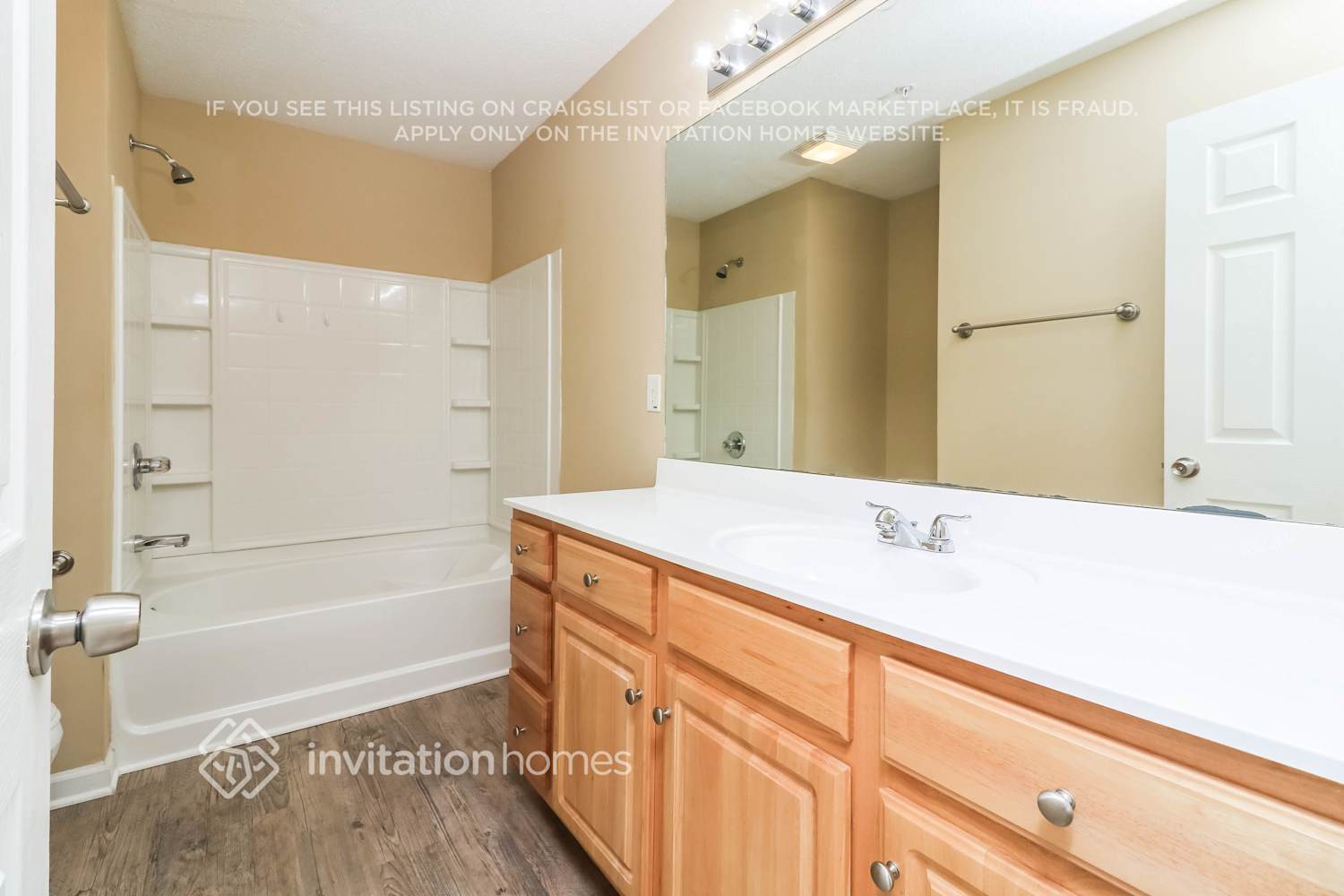 Building Photo - 202 Riverstone Commons Cir