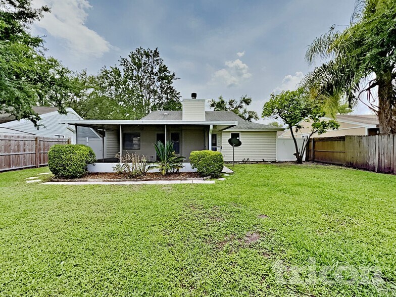 Building Photo - 7280 Eagles Perch Dr