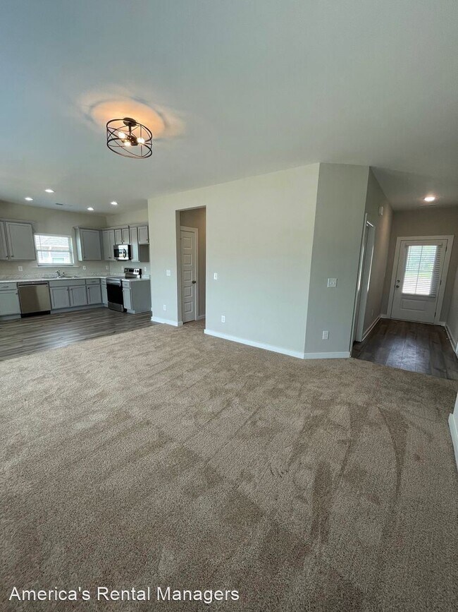 Building Photo - 4 br, 2 bath House - 871 Bethal Church Road