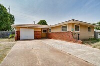 Building Photo - 1805 Melody Dr