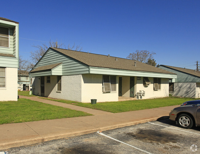 Building Photo - Thurmond Heights