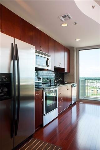 Building Photo - Fully Furnished SoBro Condo At Encore