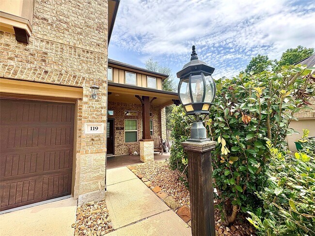 Building Photo - 119 Red Eagle Ct