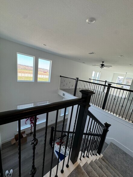 Building Photo - 701 Harmony Trl