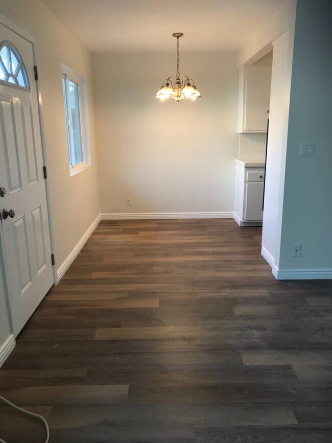 Building Photo - 1.0 bedroom in Pasadena California 91106