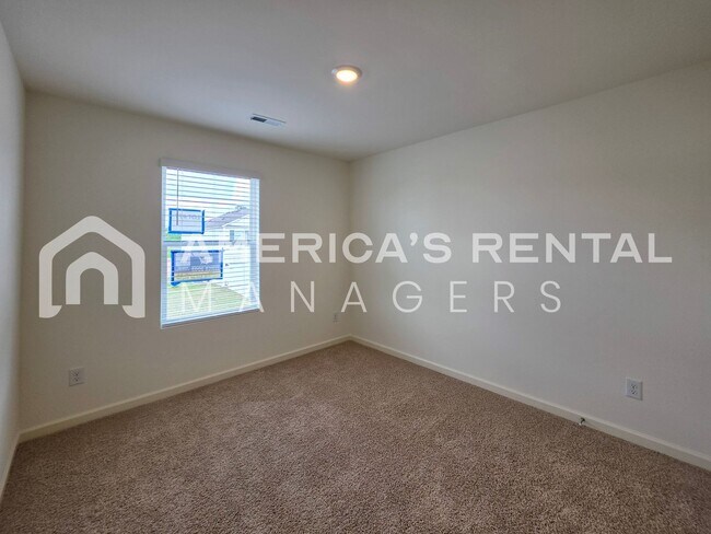 Building Photo - New Construction Home for Rent in Cullman, AL!