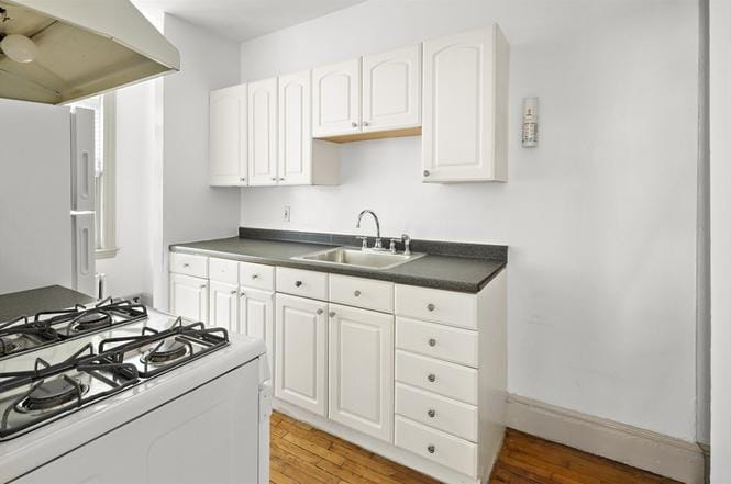 Kitchen - 24 Sidlaw Rd