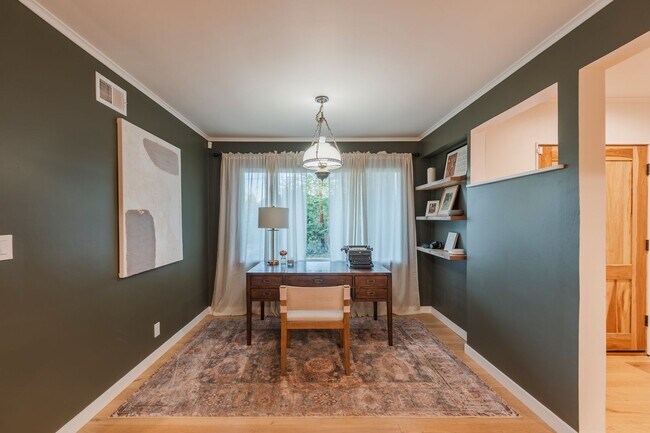 Building Photo - Beautiful Tarzana Rental!