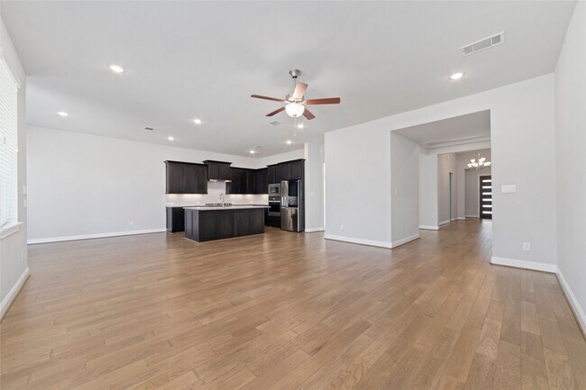 Building Photo - 28213 Briarwood Pass