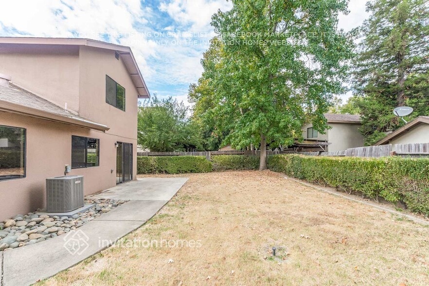Building Photo - 3374 Zenobia Way