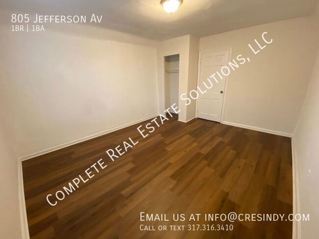 Building Photo - 805 Jefferson Ave