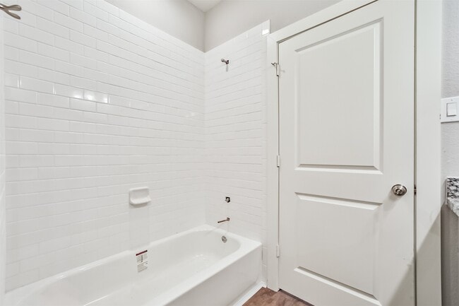 Building Photo - 420 Ave B