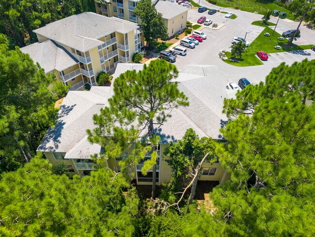 Building Photo - 200 Sandestin Ln