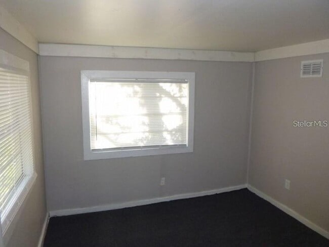 Building Photo - 424 E Dr Martin Luther King Jr Blvd