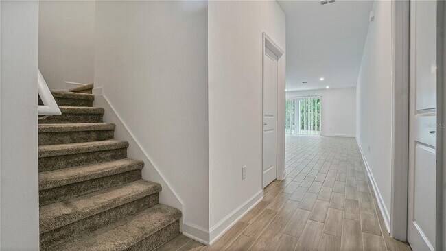 Building Photo - 1741 Sourwood Dr